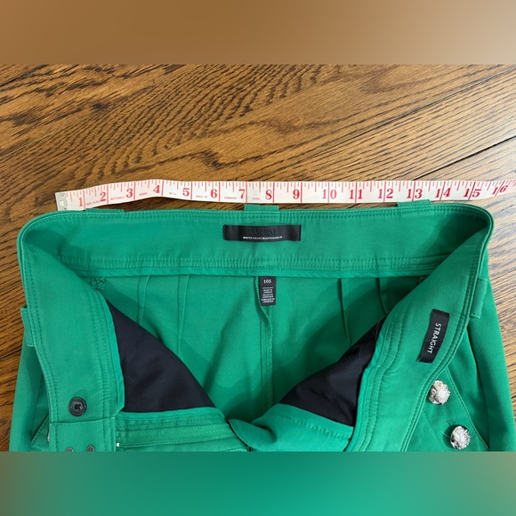White House Black Market Kelly Green Cropped Pants - Picture 3 of 9